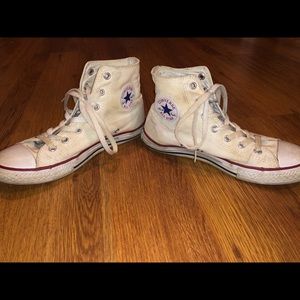 🤍KIDS WHITE HIGH TOP CONVERSE🤍